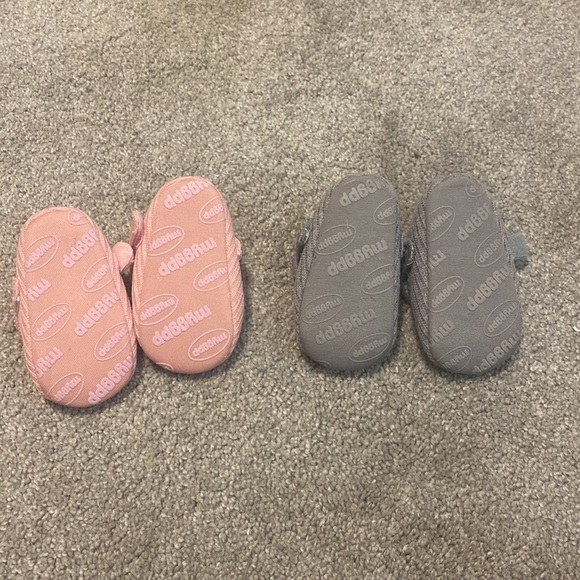 NWOT set of two baby girl shoes - Picture 3 of 4